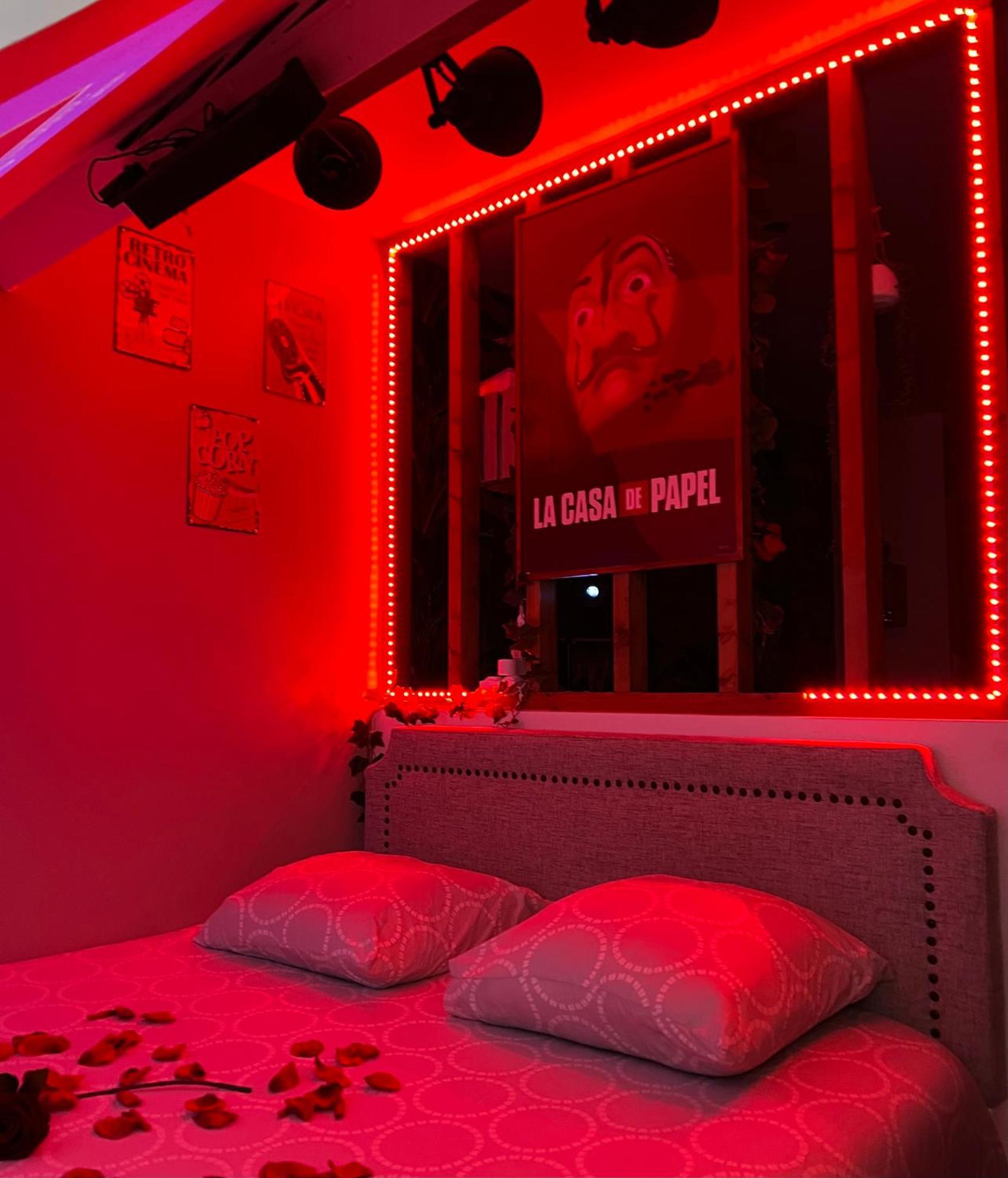 Sejour Detente Au Coeur De Macon Spa,Cine,Bouteille Offerte Экстерьер фото